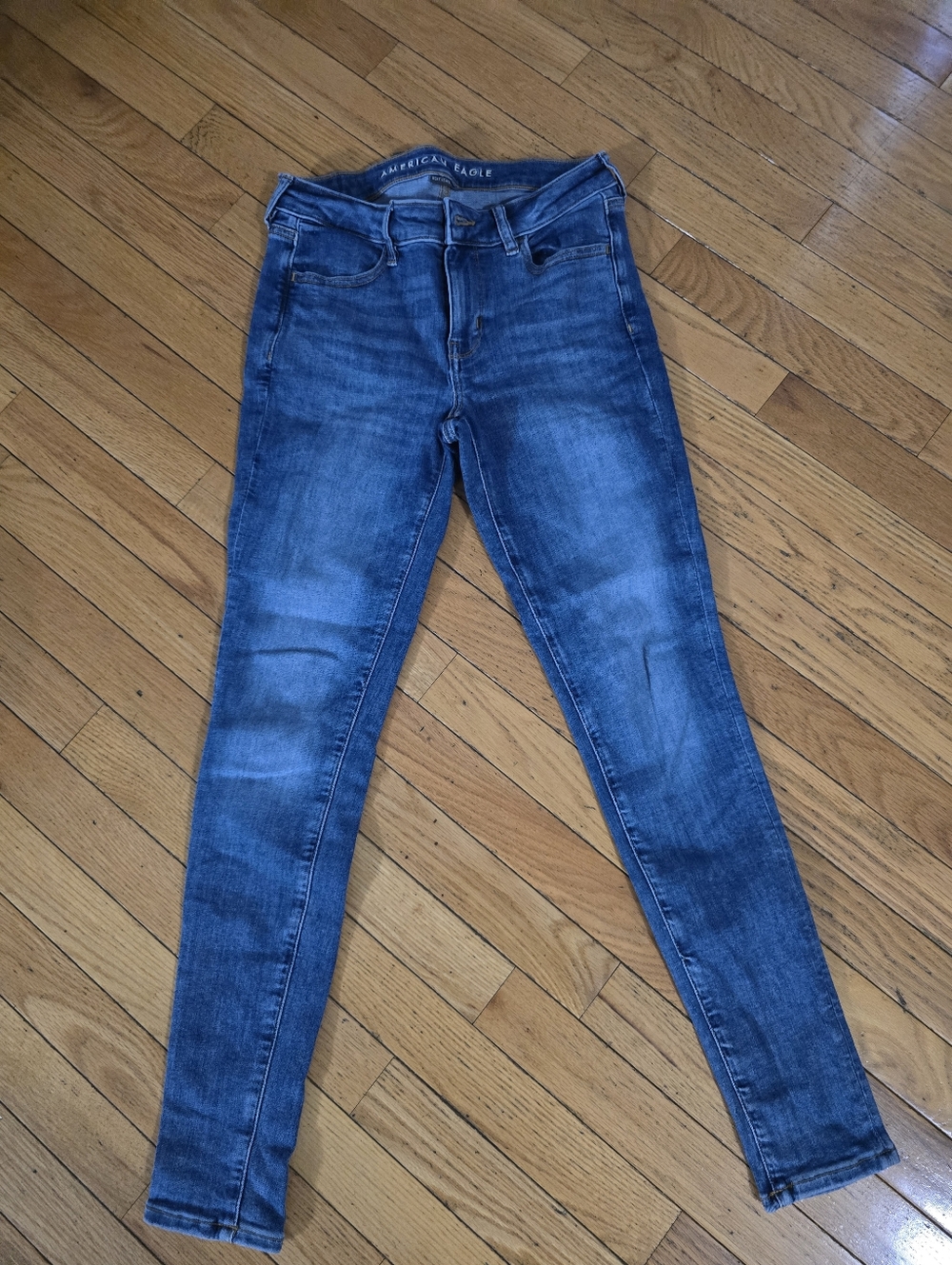 American Eagle Outfitters Women's Skinny Jeans - Dark Blue Wash Sz 4